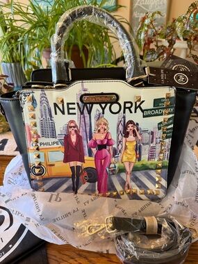 New York Illustrated Satchel Handbag - Black & White Boutique Brand